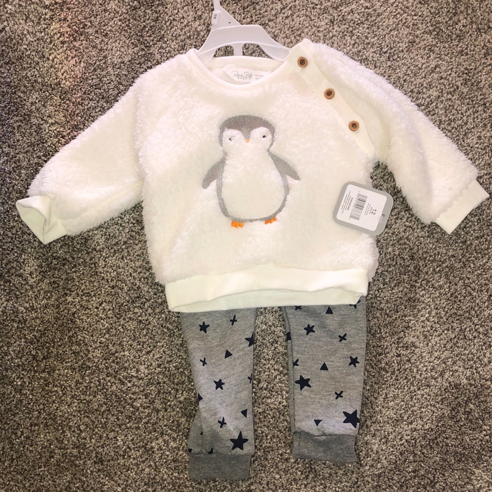 RENE ROFE BABY BOYS 12 MONTHS FUZZY PENGUIN 2-PIECE SET
